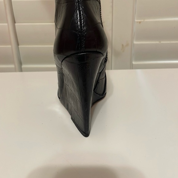 Alice + Olivia Black Knee High Boots Size (US 6) - (EUR 36.1/2) - Picture 3 of 6